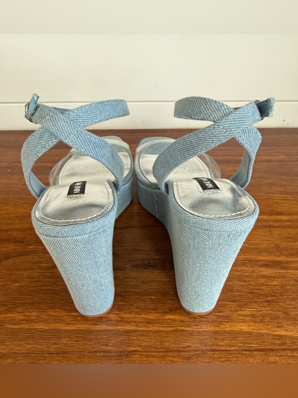 Nine West Denim Wedge Sandals Clear Strap Chic Summer Women’s Size 7 - Picture 5 of 7